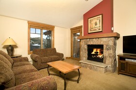 Mountain Thunder Lodge