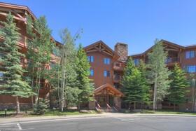 Mountain Thunder Lodge