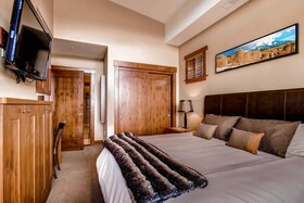 One Ski Hill Place A Rockresort