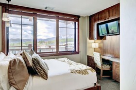One Ski Hill Place A Rockresort