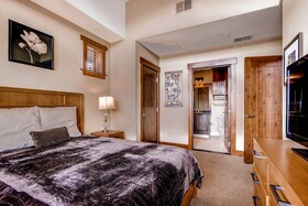 One Ski Hill Place A Rockresort