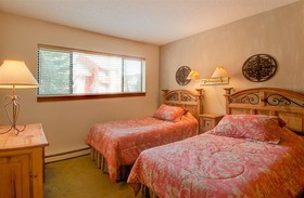 Pine Ridge Condominiums