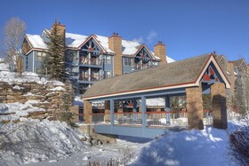 River Mountain Lodge
