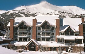 River Mountain Lodge