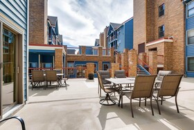 River Mountain Lodge