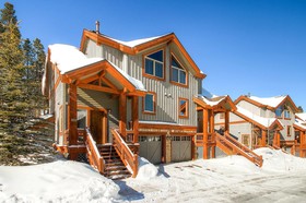Saddlewood Townhomes by Wyndham Vacation Rentals