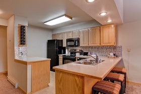 Tyra Summit Condominiums II