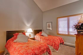 Tyra Summit Condominiums II
