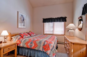 Tyra Summit Condominiums II