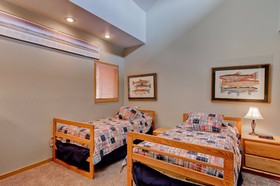 Tyra Summit Condominiums II