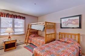 Tyra Summit Condominiums II