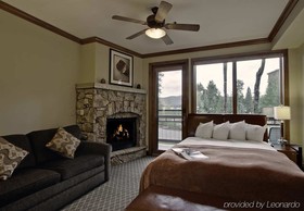 Valdoro Mountain Lodge by Hilton Grand Vacations Suites