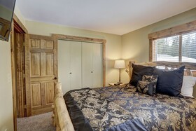 Ziggy Bear Lodge
