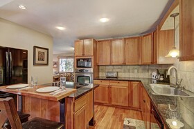 Ziggy Bear Lodge