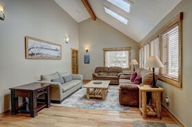Ziggy Bear Lodge