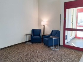 Comfort Suites