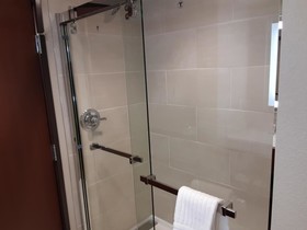 Comfort Suites