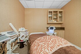 Omni Interlocken Resort