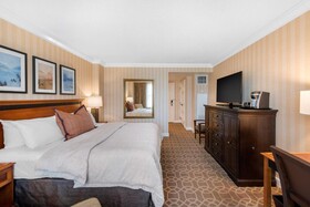 Omni Interlocken Resort