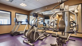 Best Western Plus Carousel Inn & Suites