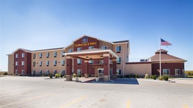 Best Western Plus Carousel Inn & Suites