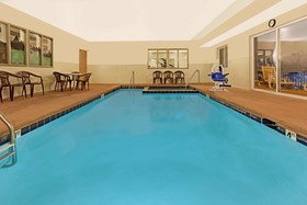 Days Inn & Suites by Wyndham Castle Rock