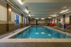 Holiday Inn Express & Suites Denver South Castle Rock