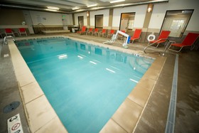 Holiday Inn Express & Suites Denver South Castle Rock