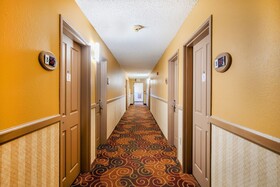 OYO Hotel Castle Rock CO Downtown
