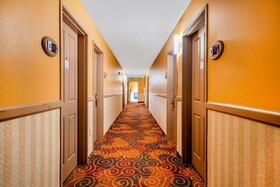 OYO Hotel Castle Rock CO Downtown
