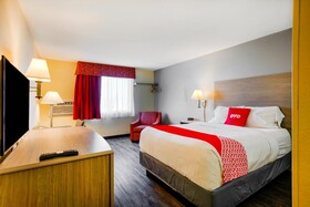 OYO Hotel Castle Rock CO Downtown