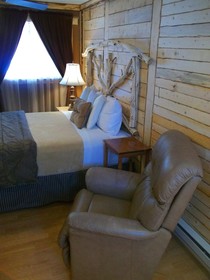 The Cedaredge Lodge