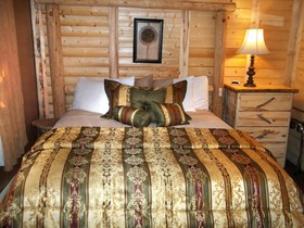 The Cedaredge Lodge