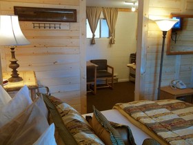 The Cedaredge Lodge