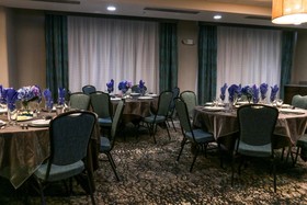 Holiday Inn Hotel & Suites Denver Tech Center-Centennial