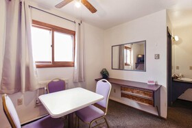 Hotel Cheyenne Wells by OYO Rooms