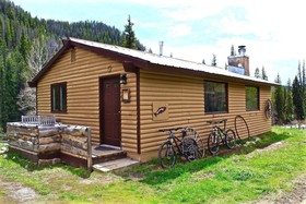 Elk River Guest Ranch