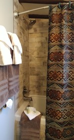 Adobe Inn at Cascade