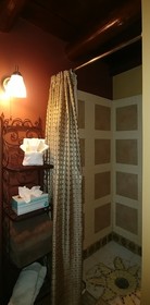Adobe Inn at Cascade