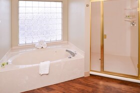 Best Western Executive Inn & Suites