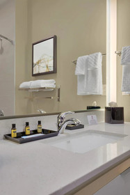 Best Western Plus Executive Residency Fillmore Inn