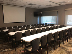 Best Western Plus Executive Residency Fillmore Inn