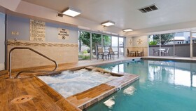 Best Western Plus Peak Vista Inn & Suites