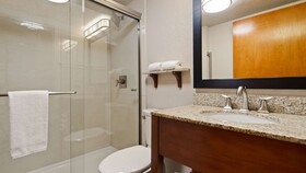Best Western Plus Peak Vista Inn & Suites