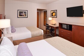 Best Western Plus Peak Vista Inn & Suites