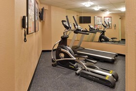 Best Western Plus Peak Vista Inn & Suites