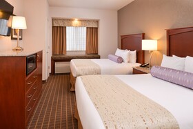 Best Western Plus Peak Vista Inn & Suites
