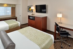 Best Western Plus Peak Vista Inn & Suites