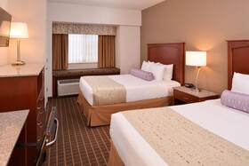 Best Western Plus Peak Vista Inn & Suites