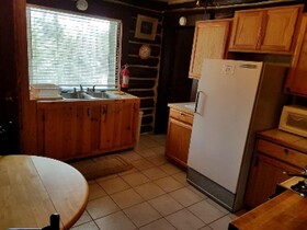 Black Forest B&B Lodge & Cabins